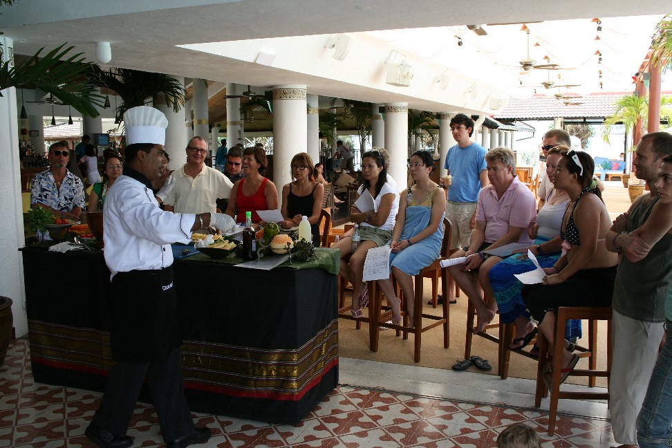 Orange Bay Private Snorkeling Cruise with Lunch