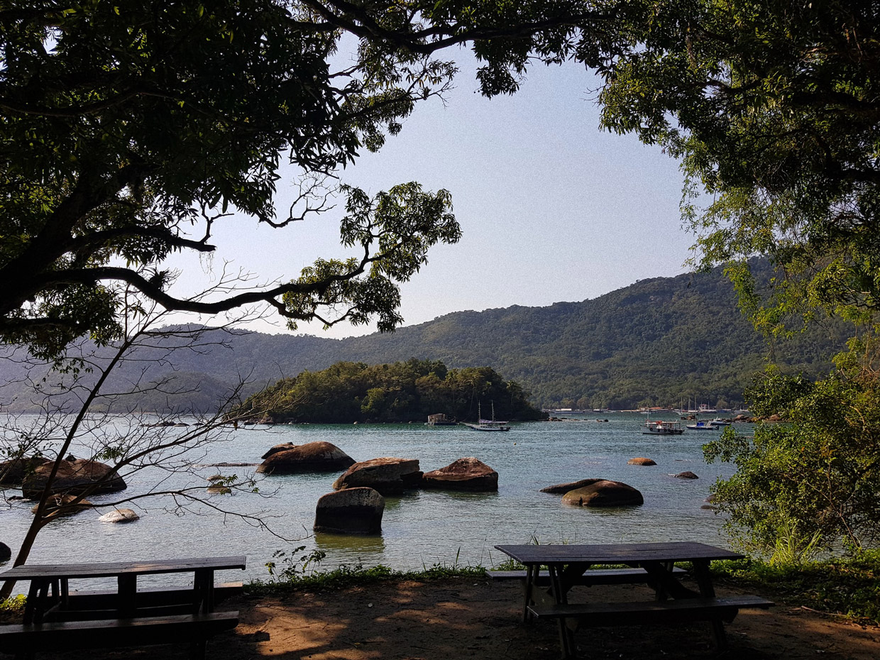 Sapa Trekking 2 Days Tour with Overnight 4 * Hotel By Cabin Bus