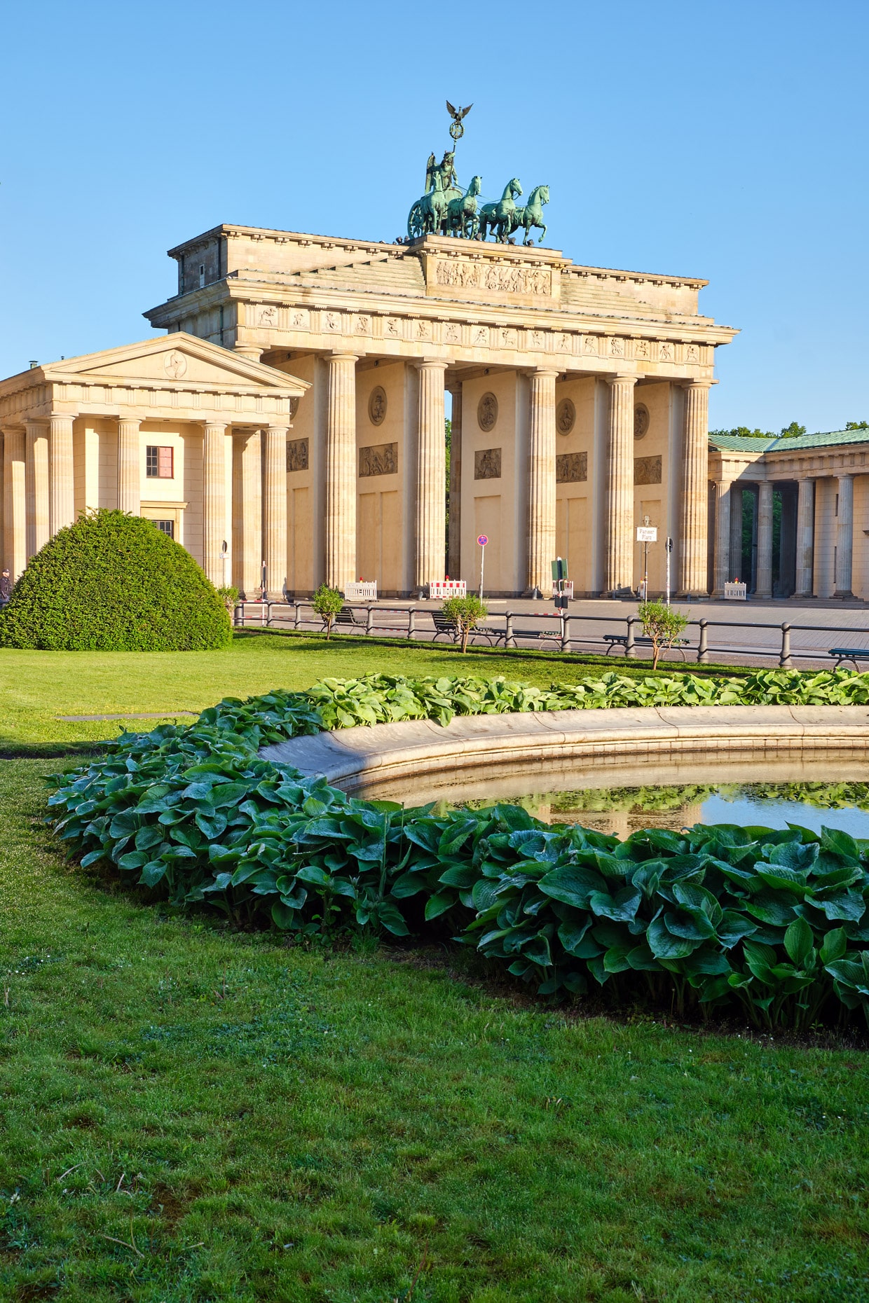 Guided Day Trip from Sharm El Sheikh to Luxor by Plane