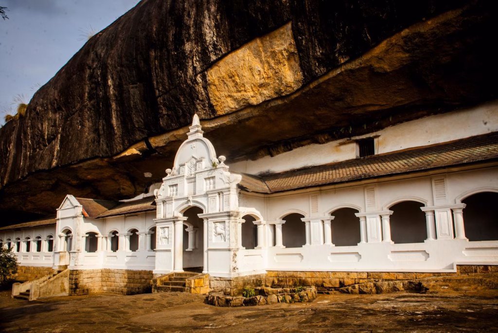 Dambulla Cave Temple